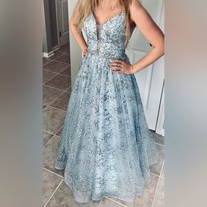 Ice Blue Sparkle Sequin Rhinestone Sparkle Prom Formal Dress A-Line size 2/4